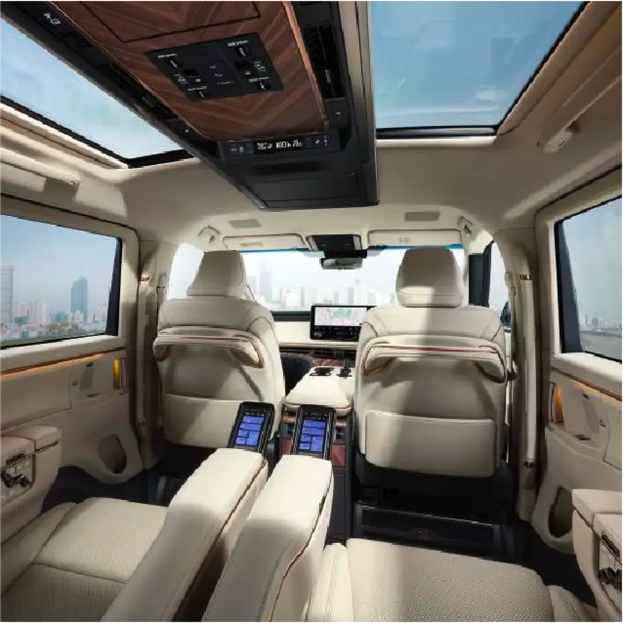 LEXUS LMインテリア1